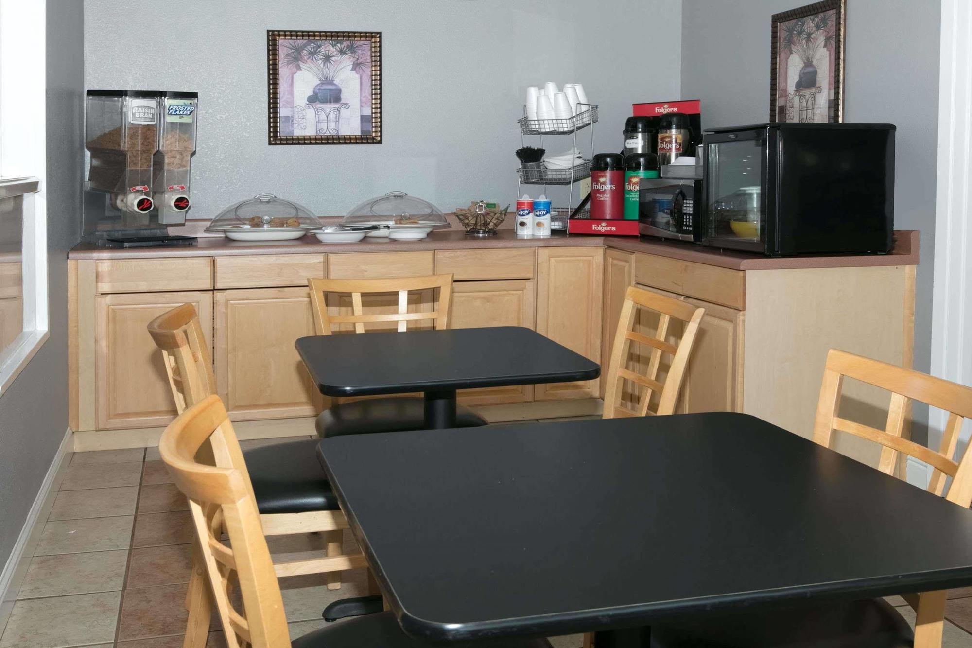 Knights Inn Longview Εξωτερικό φωτογραφία